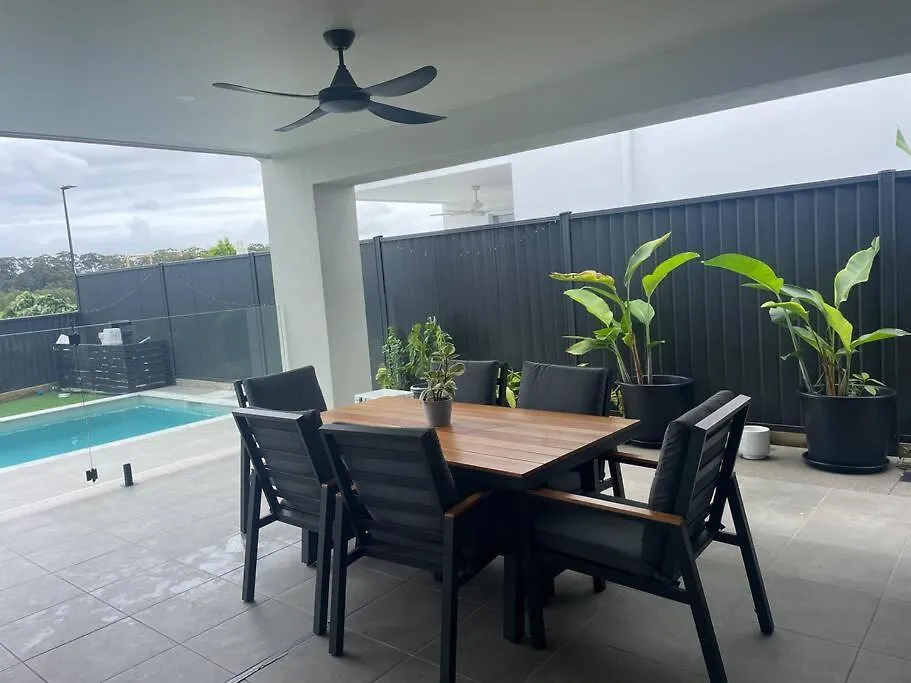 15Mins To Mooloolaba Beach Opposite Conservation! Palmview 度假居